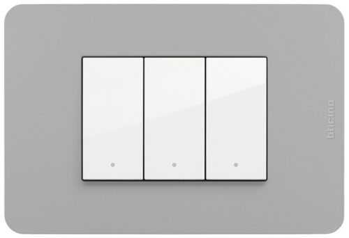 Placa de 3 módulos color Gris